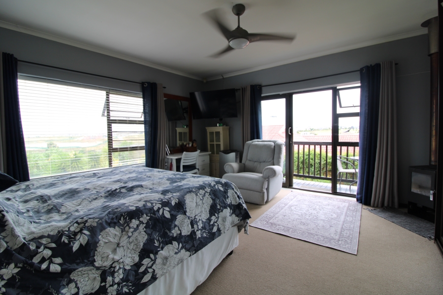 3 Bedroom Property for Sale in Rooi Rivier Rif Western Cape